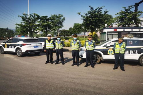 河南省宜陽(yáng)縣交通運(yùn)輸局執(zhí)法所開展“春雷行動(dòng)”大執(zhí)法專項(xiàng)活動(dòng) 規(guī)范道路旅客運(yùn)輸站經(jīng)營(yíng)秩序